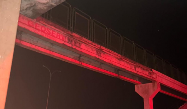 Polícia Militar evita tragédia e salva mulher em situação de risco na BR-060, em Santo Antônio da Barra