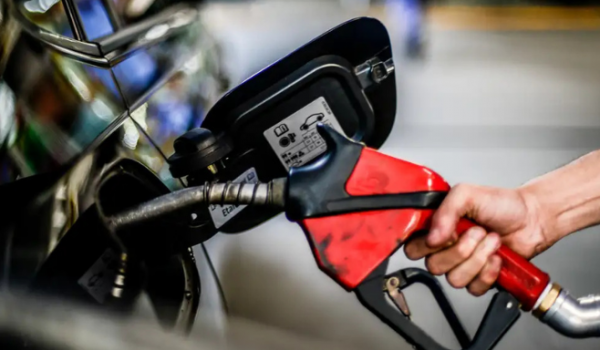 Gasolina e etanol registraram leve queda durante o mês de julho no Centro-Oeste brasileiro