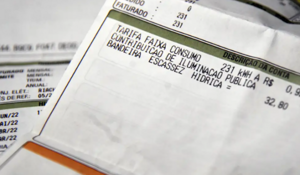 Conta de luz segue sem taxa extra: Aneel mantém bandeira verde em abril