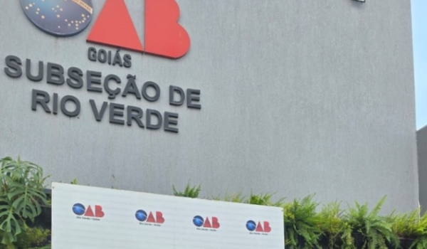 Criminosos ameaçam advogados de Rio Verde com ligações falsas, alerta presidente da OAB