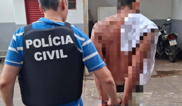 Homem é preso por agredir e pisar em pescoço de mulher na frente dos filhos, em Rio Verde