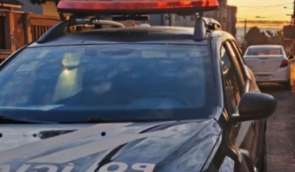 Polícia Civil prende mulher por abandono de filhos pequenos em Montividiu