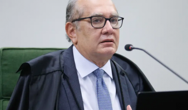 STF determina que mães com filhos menores devem cumprir pena em domicílio