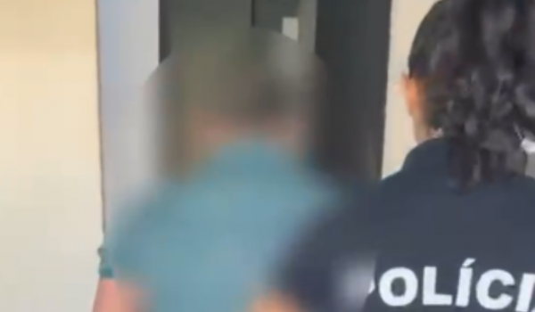 Suspeito de estupro virtual e compartilhamento de pornografia infantil é preso pela PC, em Rio Verde