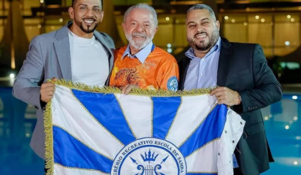 TCU recomenda barrar verba da Embratur para escola que vai homenagear Lula no Carnaval