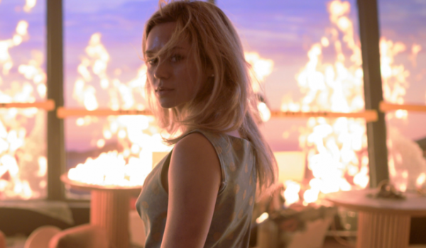 Teto de cinema cai em mulher durante exibição de Premonição 6, na Argentina