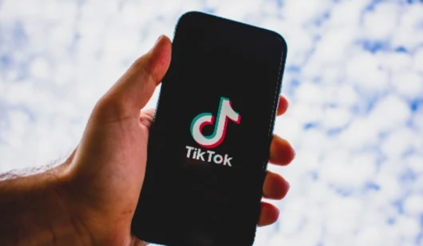 Operações do Tik Tok são suspensas nos EUA