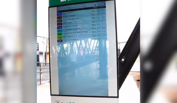 Painel informativo já funciona no Terminal do Santuário para auxiliar usuários do transporte público em Rio Verde