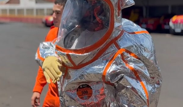 Treinamento simula emergência química e reúne bombeiros e empresas em Rio Verde