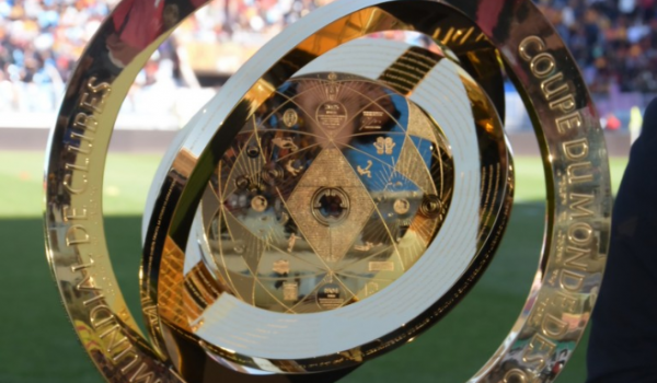 CHEIRO DE FLOP? FIFA REDUZ PREÇO DE INGRESSOS APÓS BAIXA PROCURA NO MUNDIAL DE CLUBES