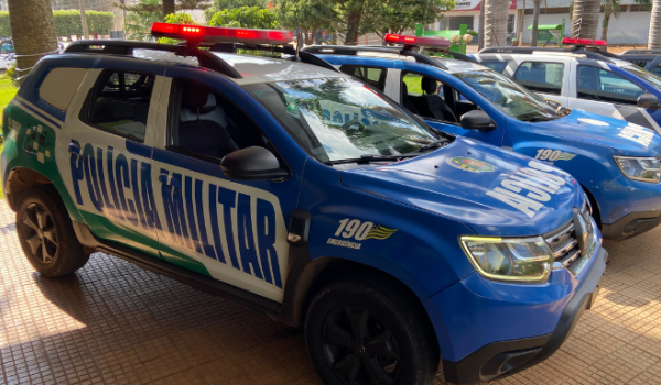 Homem é preso suspeito de furtar banners e trocá-los por cigarros em Rio Verde