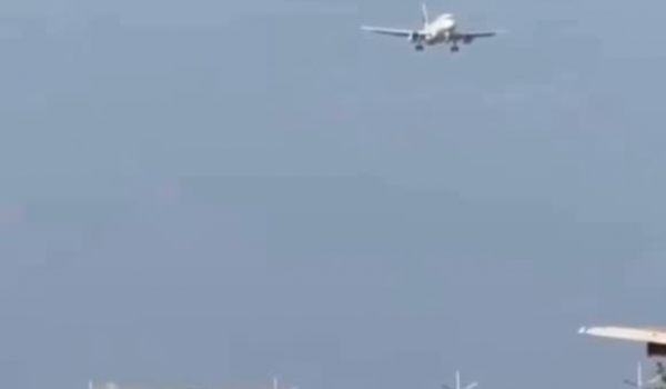 Pilotos da Latam impressionam com pouso lateral em meio a ventos fortes em Santa Catarina