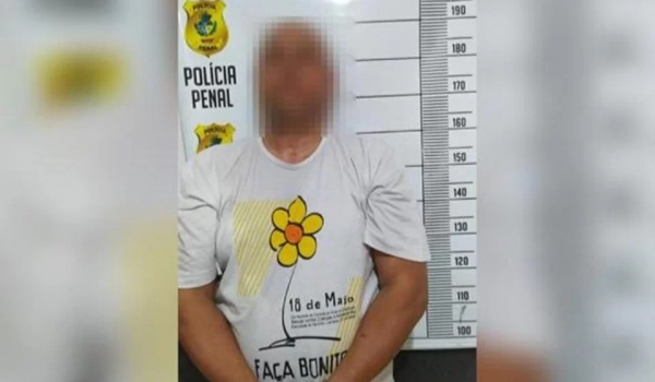 Homem vestido com camiseta contra abuso é preso por estupro em Luziânia 