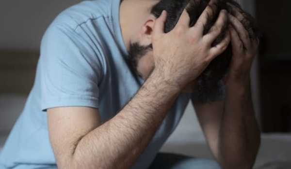 Motoristas e bancários lideram afastamentos por saúde mental no Brasil