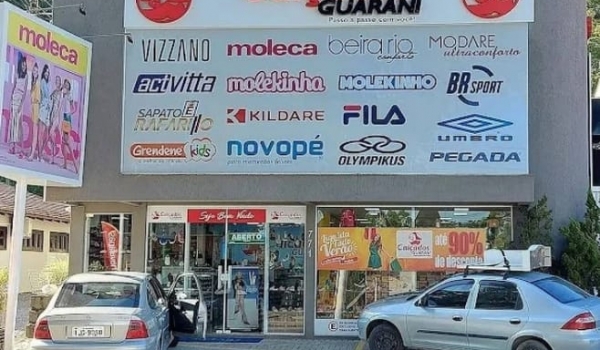 Loja boicota Havaianas, vende pares por R$ 1 e gera repercussão nacional