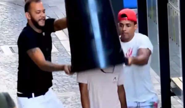 YouTuber é condenado a pagar quase R$ 50 mil por 