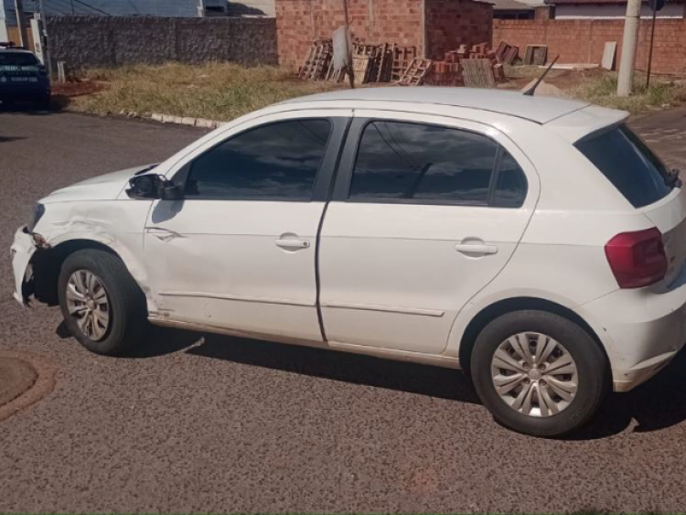 Acidente de trânsito é registrado no bairro Dom Miguel, em Rio Verde