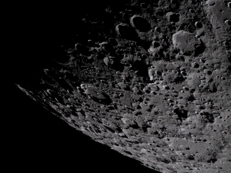 Astronauta da Artemis usou iPhone para filmar pôr da Terra no espaço; confira