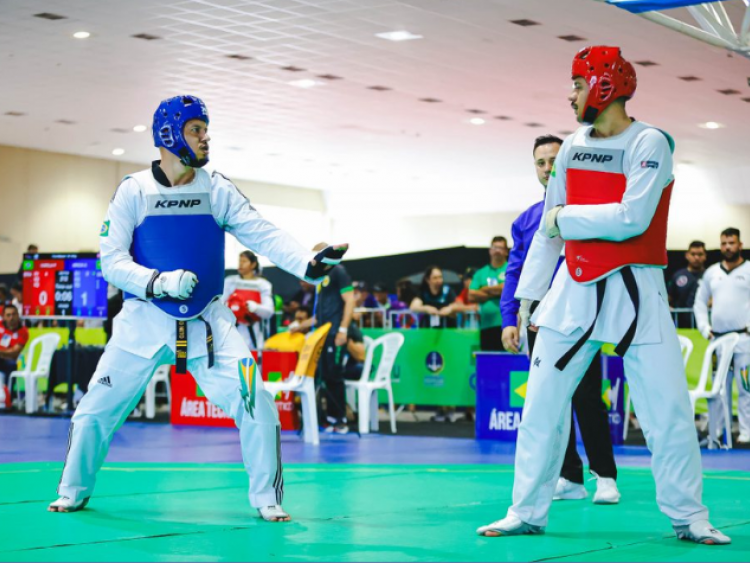 Atletas de Rio Verde brilham no Campeonato Brasileiro de Taekwondo em Aracaju