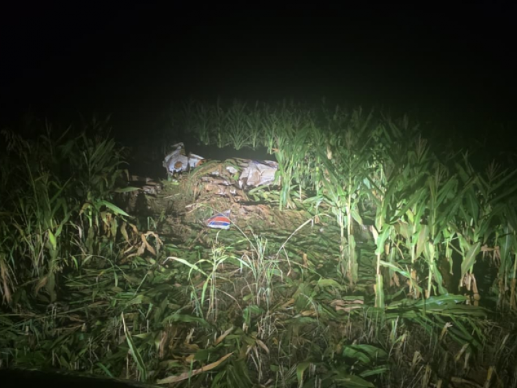 Avião cai em fazenda de Rio Verde e mata duas pessoas; saiba quem são