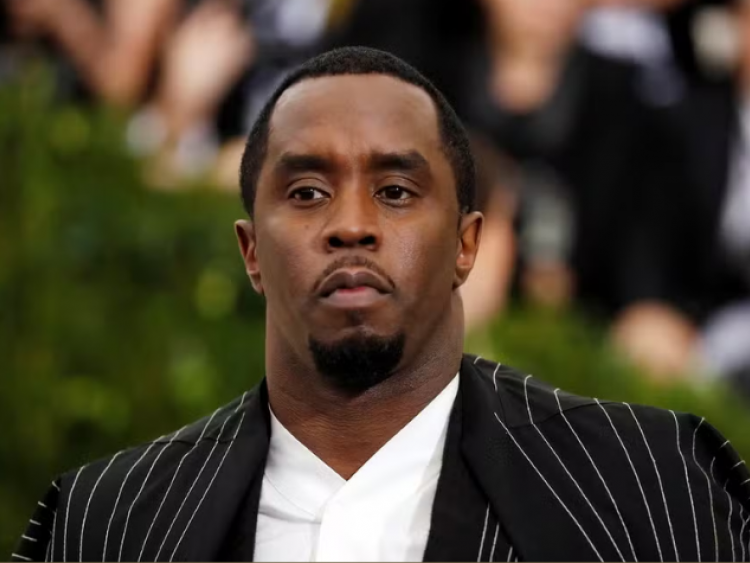 Sean Diddy Combs é condenado a 50 meses de prisão 