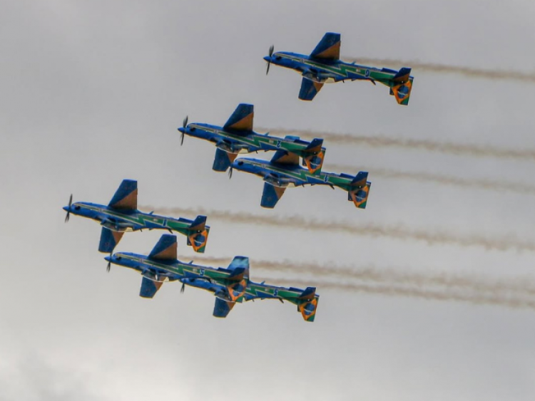 Esquadrilha da Fumaça se apresenta neste domingo (13) em Rio Verde