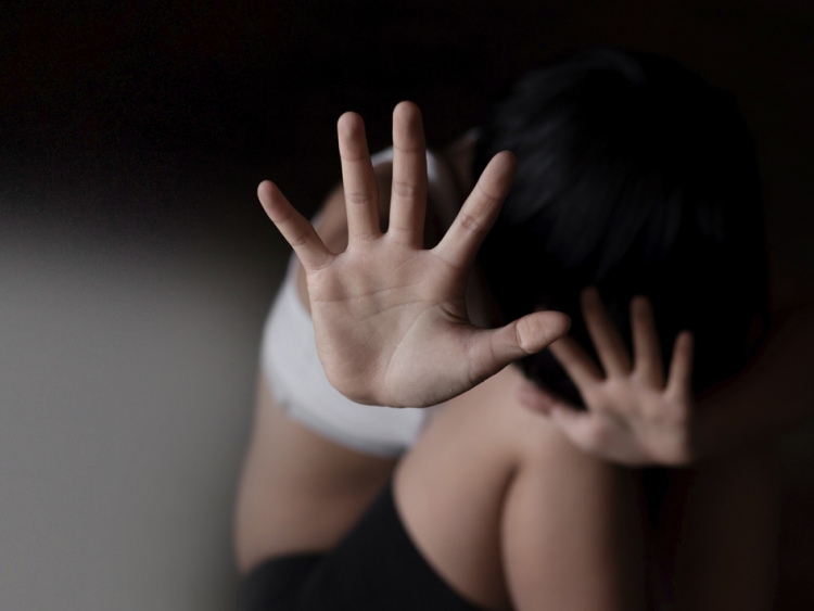 Em Rio Verde, pai é denunciado por abusar da própria filha desde os 7 anos; mãe teria se omitido
