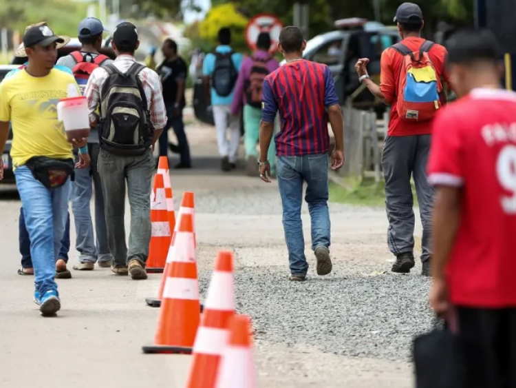 Goiânia e Rio Verde concentram metade de venezuelanos vivendo em Goiás, aponta estudo