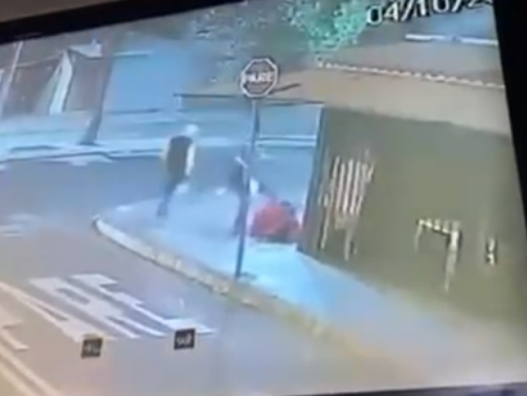 Homem em situação de rua é agredido enquanto dormia por dupla em Rio Verde; Polícia Civil investiga