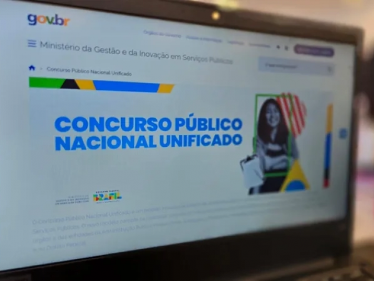 PF desmantela esquema de fraudes em concursos públicos no país
