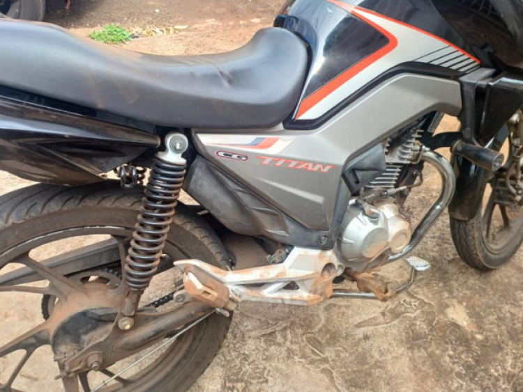 PM persegue motociclista sem CNH após manobras perigosas e fuga no Setor Pauzanes, em Rio Verde