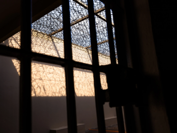 MP investiga ex-diretor de unidade prisional por suposto uso de internos em serviços particulares em Rio Verde