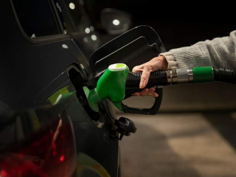 Etanol e gasolina tiveram quedas nos preços em abril