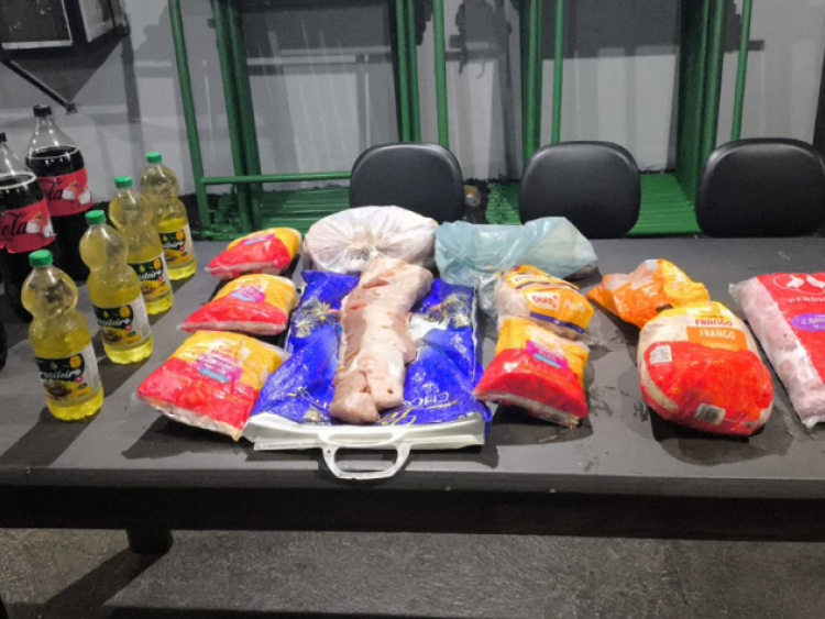 Homens invadem supermercado e são presos pela PM em Rio Verde