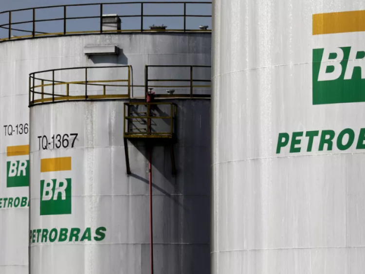Petrobras monitora guerra no Oriente Médio e avalia possível impacto nos combustíveis no Brasil