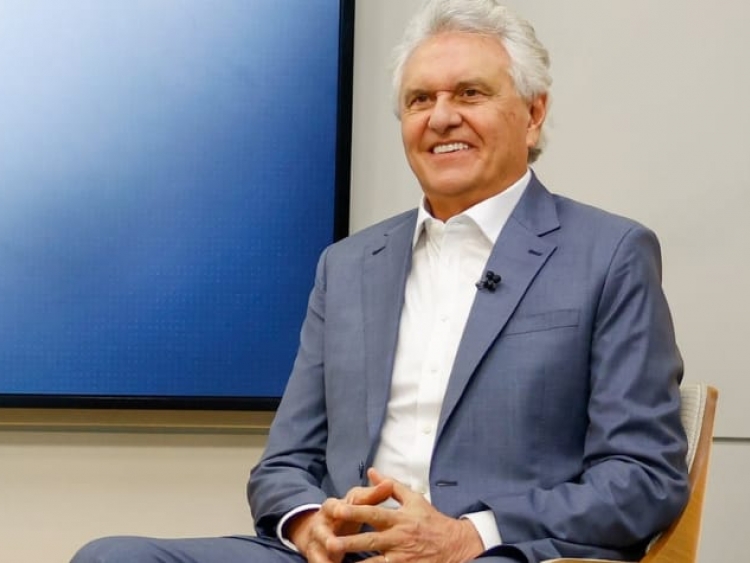 Goiás entra no Propag e deve economizar R$ 28 bilhões em juros, diz Caiado