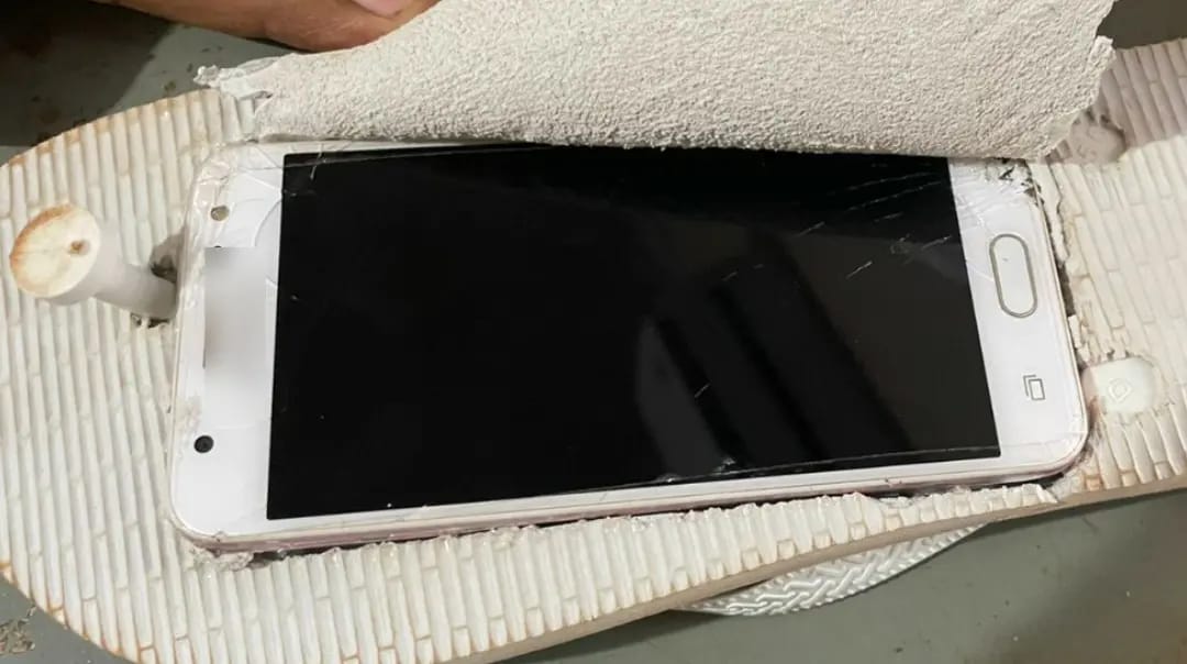 Servidores encontram celular com detento em UPR de Santa Helena