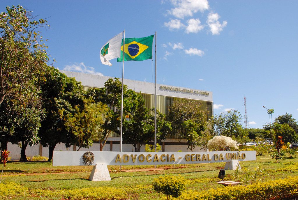 AGU aponta rio-verdense como um dos possíveis financiadores do transporte de bolsonaristas a Brasília no ato golpista