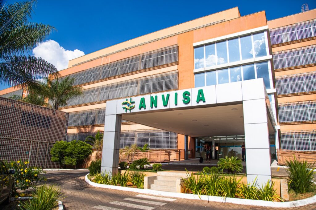 Anvisa recebeu pedido da Pfizer para ampliação da faixa etária da vacina contra covid-19