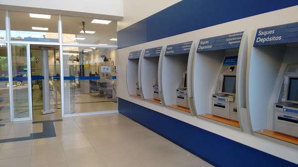 Bancos reabrem às 12h nesta quarta-feira (22)