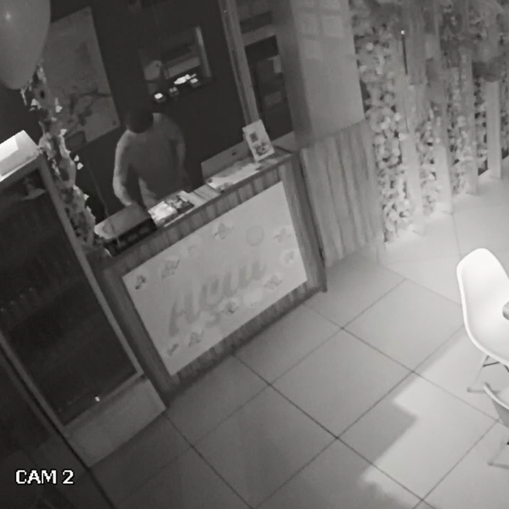 Homem é preso após roubar estabelecimento nesta madrugada em Rio Verde