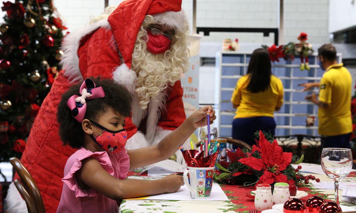 Começa hoje (9) campanha Papai Noel dos Correios