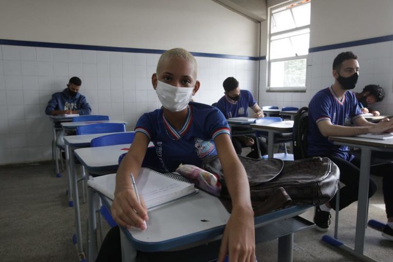 MEC criará aplicativo para unificar dados de toda a trajetória dos estudantes