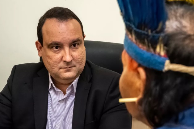 Governo exonera presidente da Funai