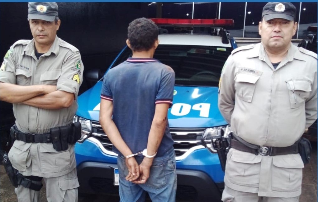 Polícia Militar prende homem em flagrante por furto em residências