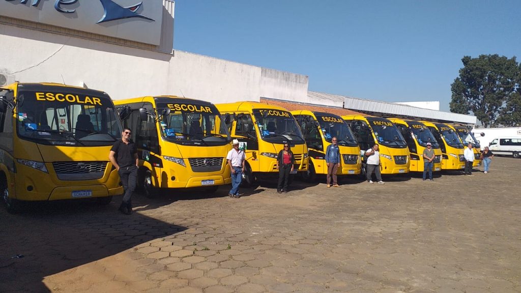 Prefeitura abre processo emergencial para transporte escolar
