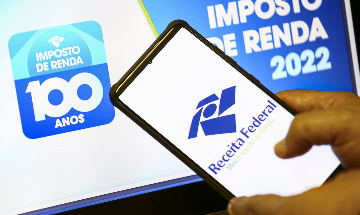 Receita antecipa liberação do programa gerador do Imposto de Renda 2023
