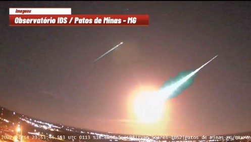 Moradores do Triângulo Mineiro e Alto Paranaíba registram imagens de meteoro