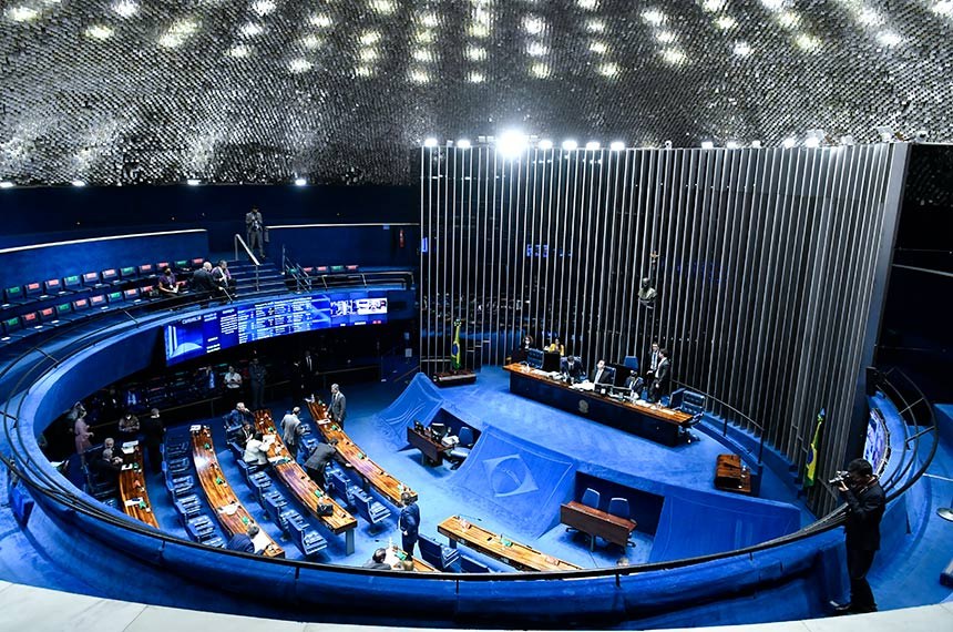MP do teletrabalho e auxílio-alimentação segue para sanção presidencial