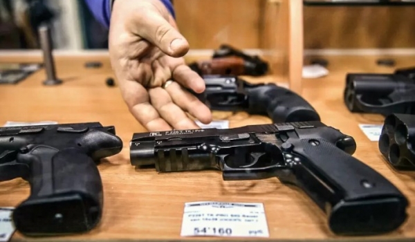 Fachin restringe aquisição de armas e munições para cidadãos comuns